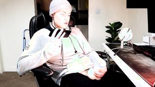 Messy Conversing On The Smartphone While Using Pocket Honeypot