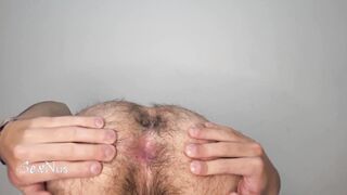 I'm inserting a finger up my booty