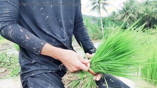 A magnificent young farmer makes people fall in love with him