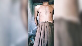 Ultra-cute Pakistani bummer fellow steaming flick dancing on a Bollywood song