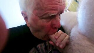 Senior Dude Fellates Rod That Is Swell Perpetually With Close-ups
