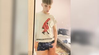 Super-Fucking-Hot Young Youngster with Giant Lollipops masturbates and pops