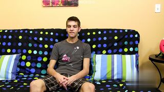 Who Wants To Play Doctor With Max