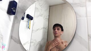 ADORABLE BRAZILIAN MAN DEMONSTRATES HIS FAT SAUSAGE IN HIS BEDROOM